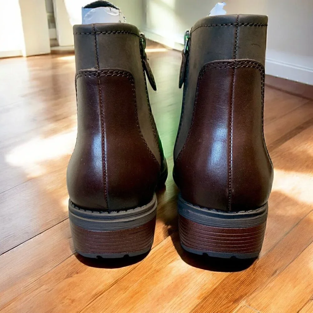 Eastland Women's Meander Ankle Boot Brown Leather Side Zip Western Size 9 NIB